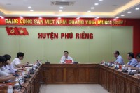 Đoàn công tác Tỉnh uỷ làm việc tại huyện Phú Riềng về tình hình triển khai Nghị quyết Đại hội Đảng bộ tỉnh, huyện